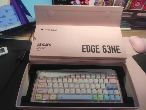 Edge63 Ultimate ( Hồng )