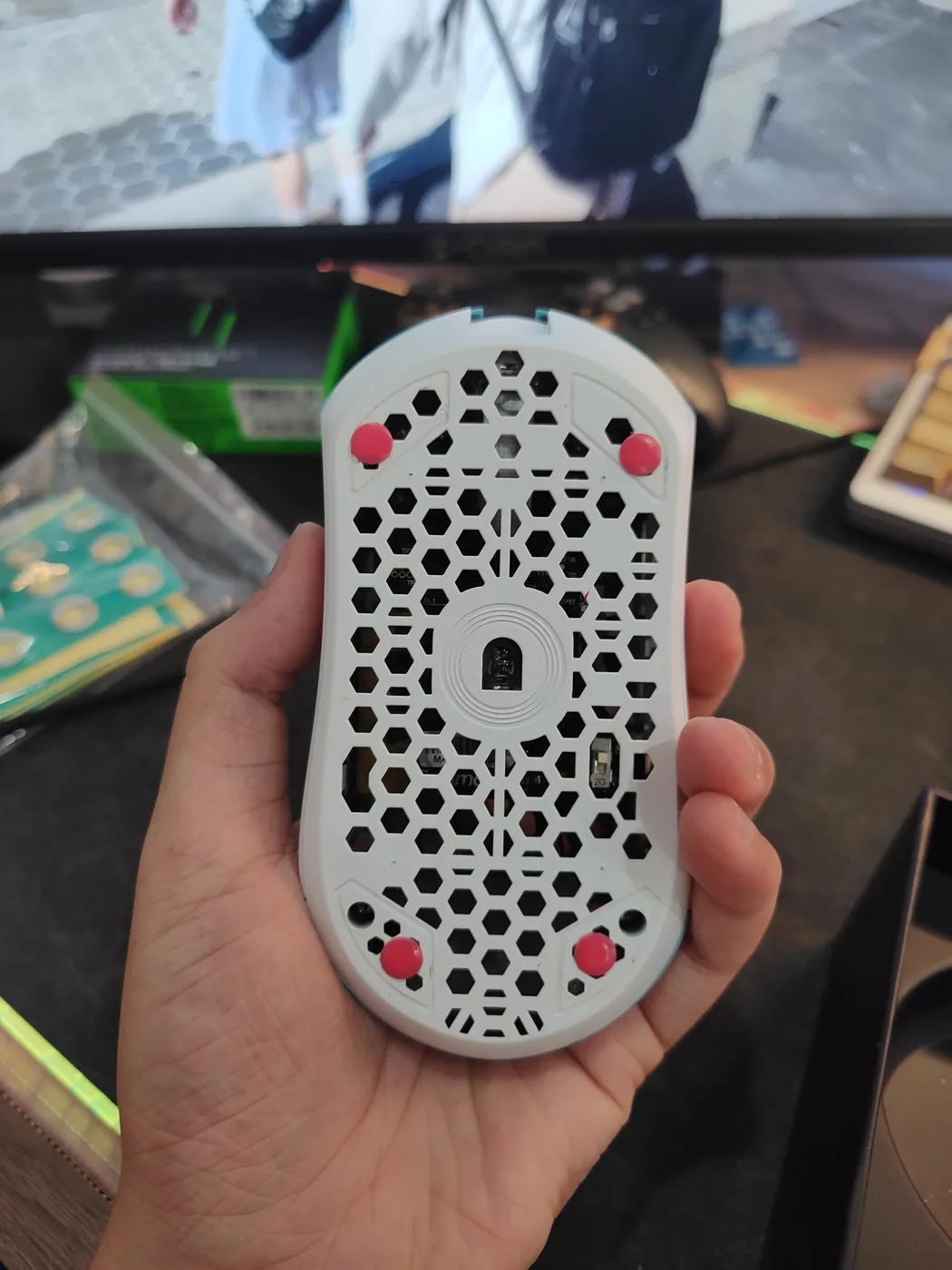 FinalMouse Tarik — ảnh 2 trên 5