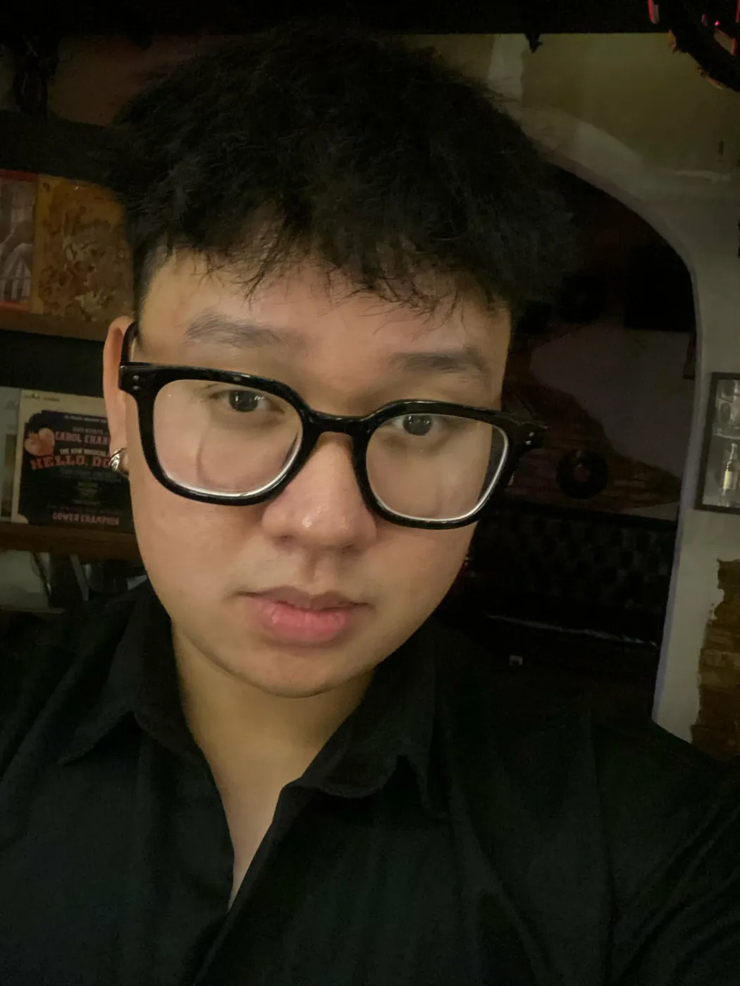 Phi Khương Hoàn Phi — ảnh 2 trên 3